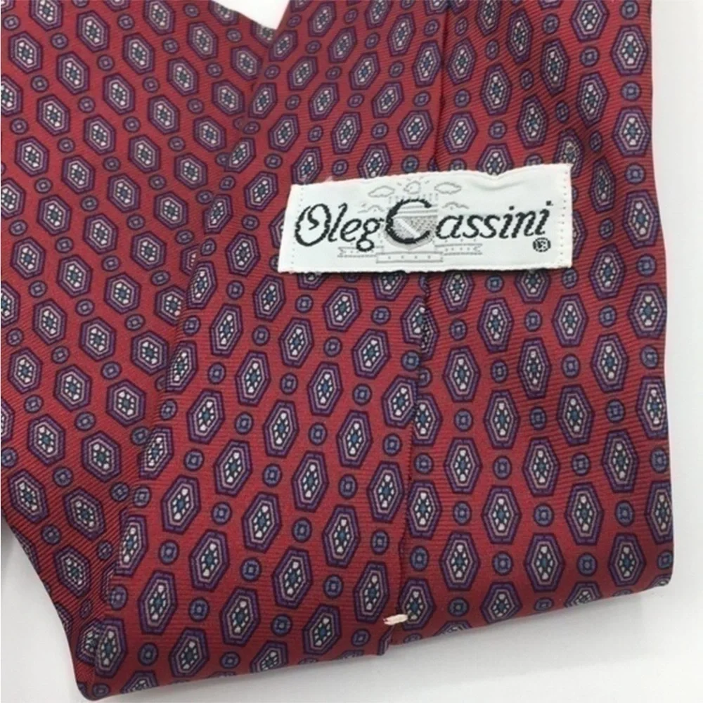 Oleg Cassini excellent preowned